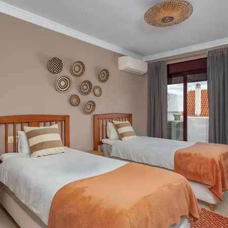 La Maestranza Vacay Vibes By Lica Homes *